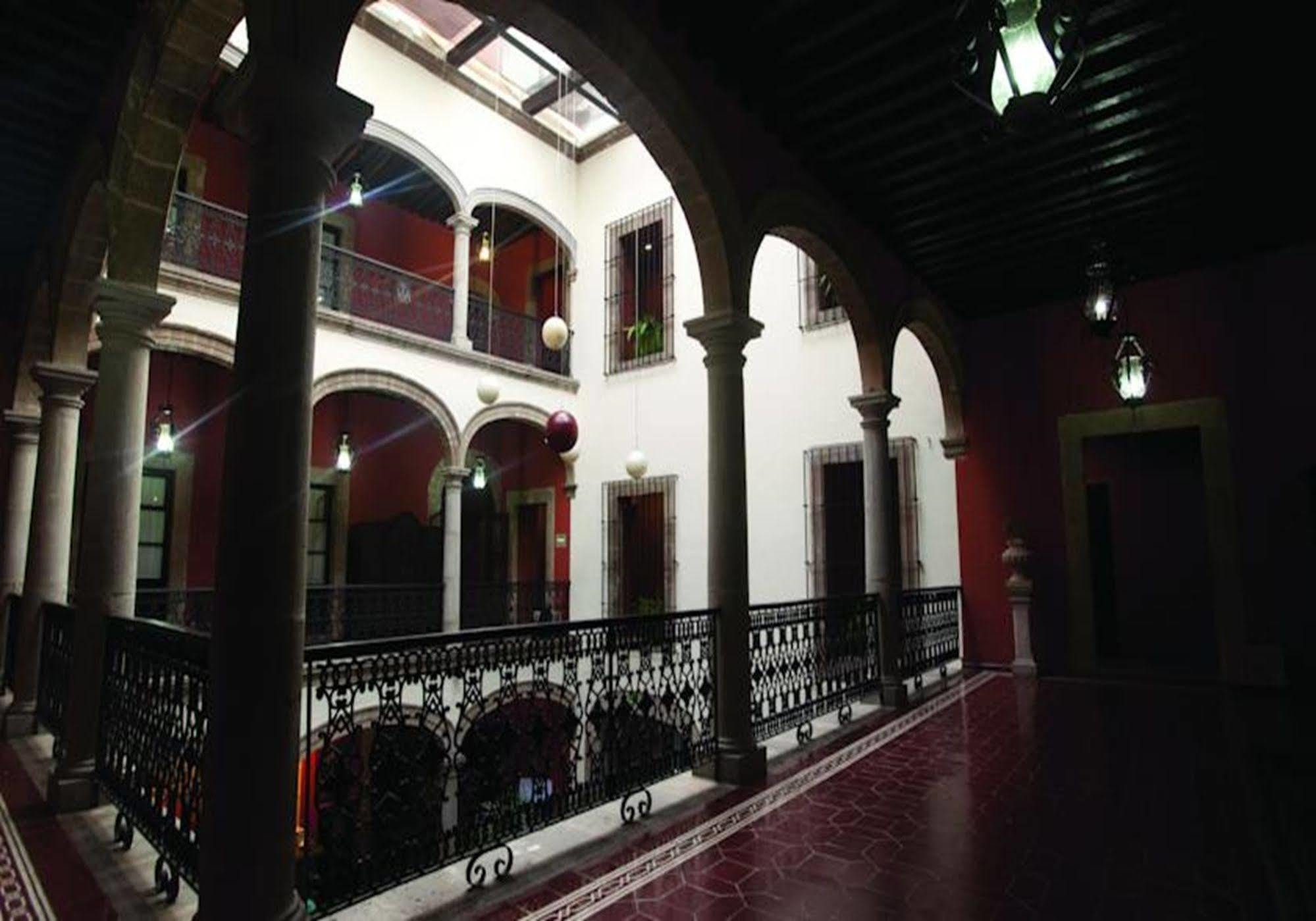Mision Catedral Morelia Exterior photo